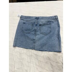 Old‎ Navy Denim Mini Skirt Mid Rise Distressed Light Wash Size 24